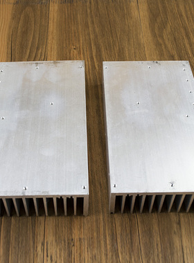 260mmX118mmX40mm大型功放专用散热器已开好功率管固定孔