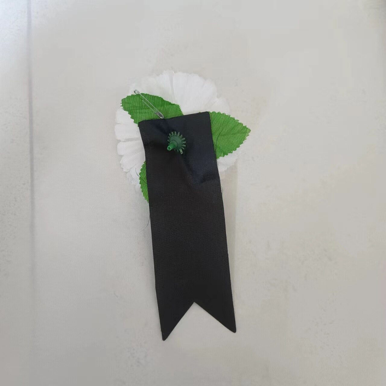 鑫鹏殡葬用品  小白花 大号 好布条 布叶 各种样子 用品厂家