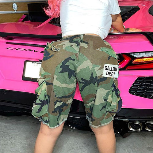 Camo Letter Pocket Street Shorts迷彩字母口袋街头短裤女