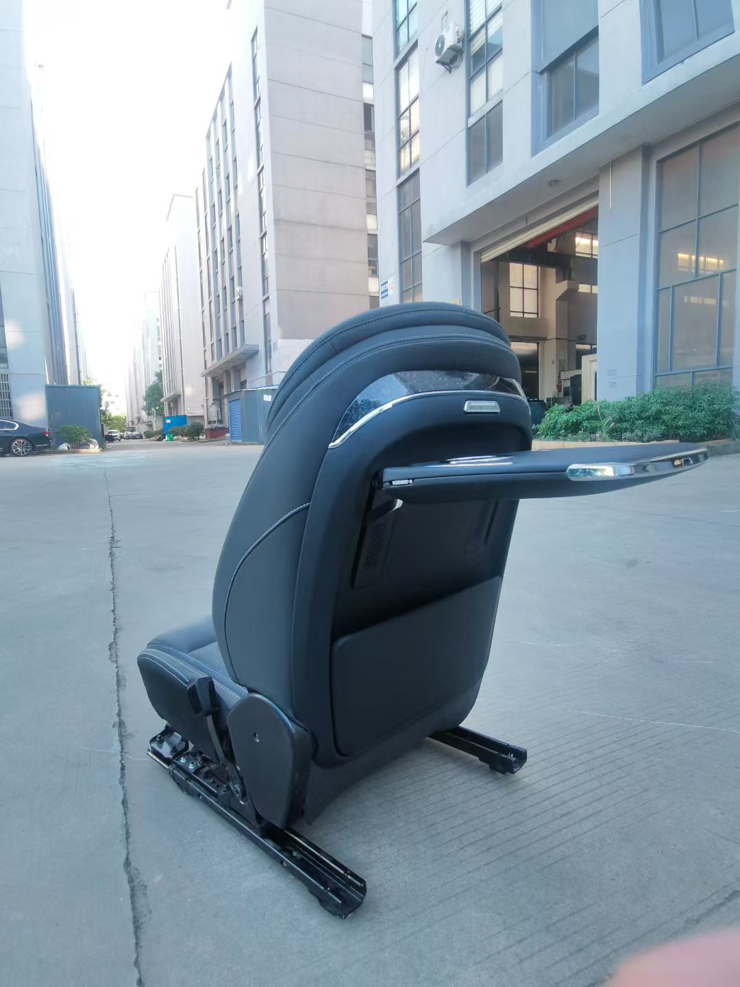 捷途风云A9L艾瑞泽8日产N7 G318 BJ60折叠小桌板车载办公餐桌坦克
