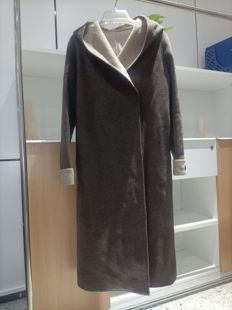 100%外贸原单尾 手工双面羊绒带帽长款大衣后摆开叉宽松直筒版女