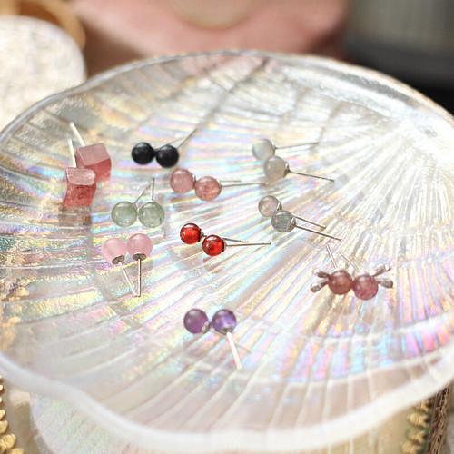 天然月光石紫水晶草莓晶银耳钉