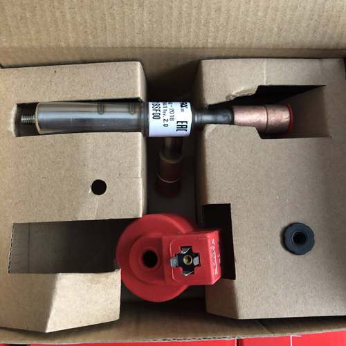 意大利卡乐电子膨胀阀E2V05BSF00:E2V09BSF00:E2V11BSF00