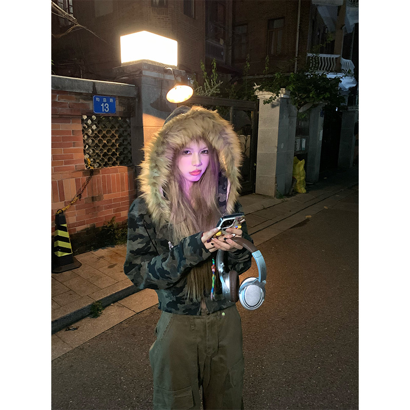 NECOYEP迷彩毛领可拆卸连帽开衫