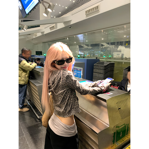 NECOYEP 美式街头设计感豹纹连帽开衫卫衣女辣妹显瘦百搭薄外套