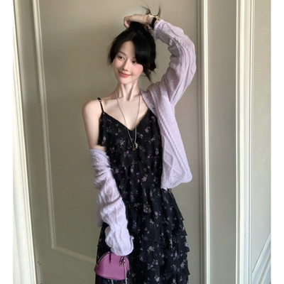 2026年早春季一整套韩系穿搭防晒开衫法式碎花吊带连衣裙两件套装