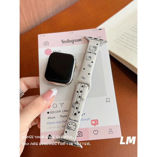 适用iwatch12苹果手表小米11表带可爱kt印花9pro硅胶红米华为fit5
