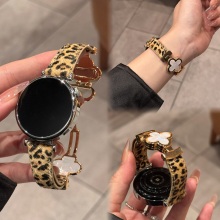豹纹四叶草磁吸扣皮质表带适用华为gt6手表watch5秋冬GT3高级fit4