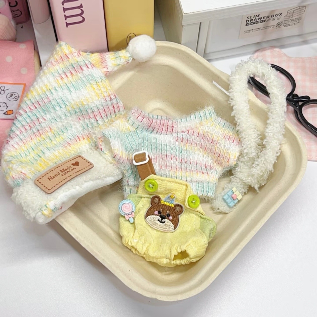 10cm娃衣新品奶熊彩虹糖棉花娃娃毛绒衣服冬季可爱背带裤套装原创