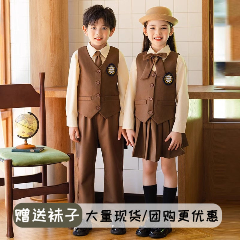 小学生秋季英伦风合唱服