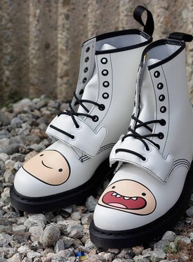 【42】联名款Adventure Time探险活宝合作款男鞋 8孔高帮马丁靴