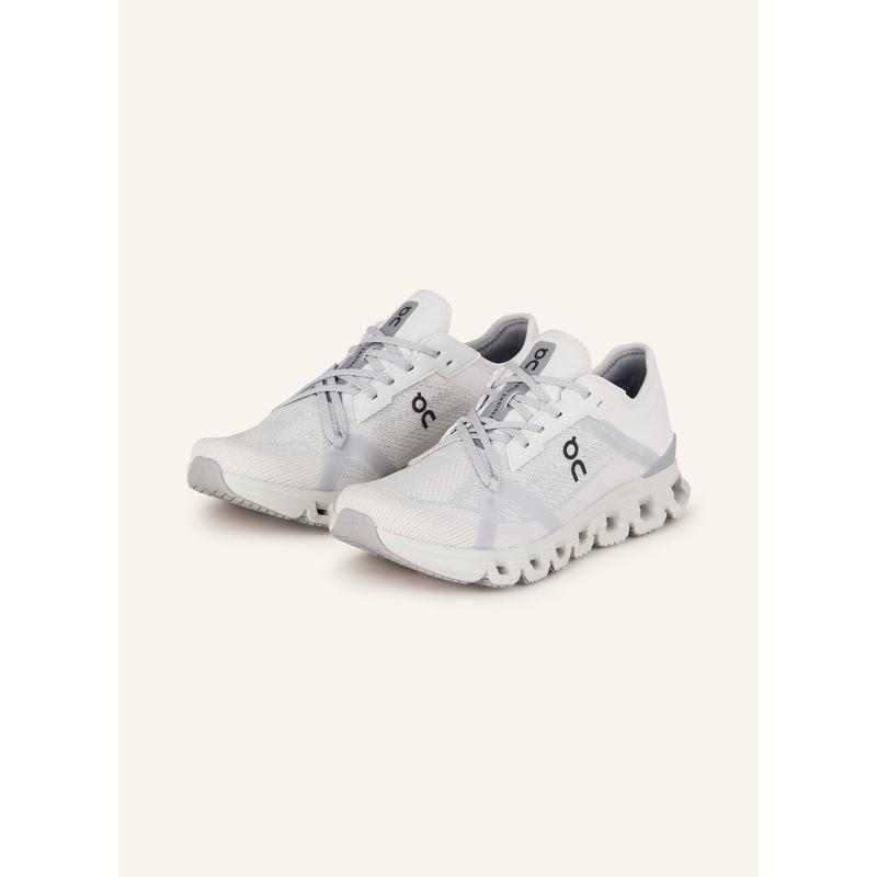 代购ON昂跑女士跑步鞋缓震科技支撑结构防滑大底减震中底