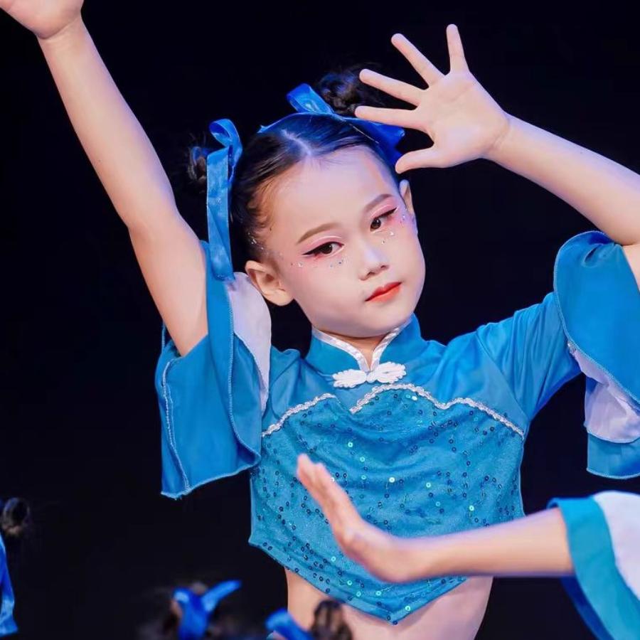 马儿嘟嘟骑演出服外婆桥群舞板凳乖乖舞蹈服童忆道具小板凳子