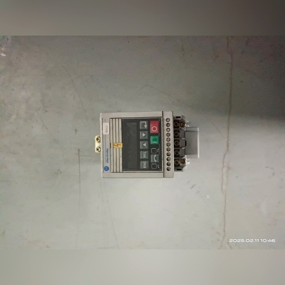 AB变频器 160-BA04NPS1P1.1.5KW380 议价