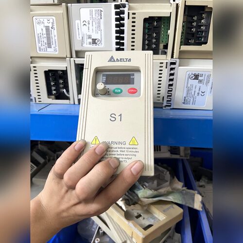 变频器VFD002S21A现货0.2KW 220V 20 议价