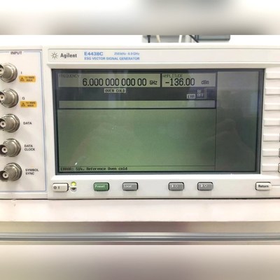 安捷伦E4421B E4432B E4438C E4 议价