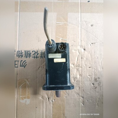 BAUTZ宝茨伺服电M404D-00101-0000-4实物 议价