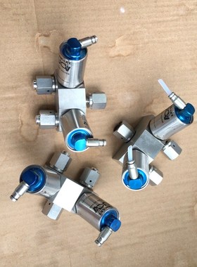 UCV哈姆雷特双头气动阀HMB21-4LKLCLC-GF 议价