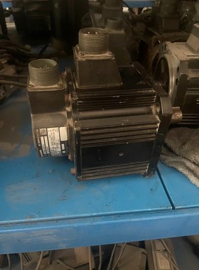 伺服电机1KWMDMA102A1G成色如图 议价