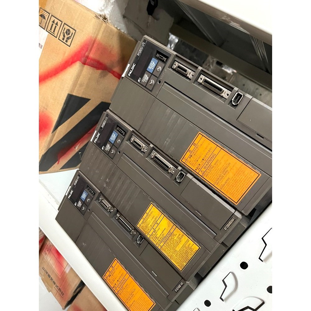 富士驱动器RYS202S3-LPS电机GYC202DC1-S 议价