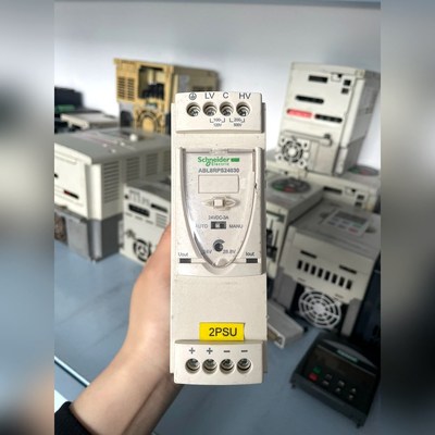 施耐德ABL8RPS24030件 功能正常使用成色 议价