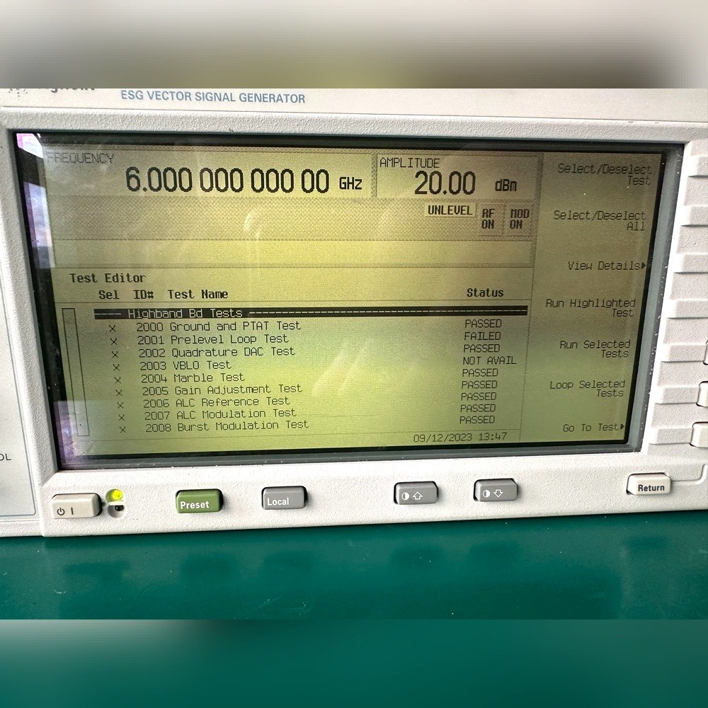 公司新到货AgilentE4438C信号源安捷伦E4438 议价