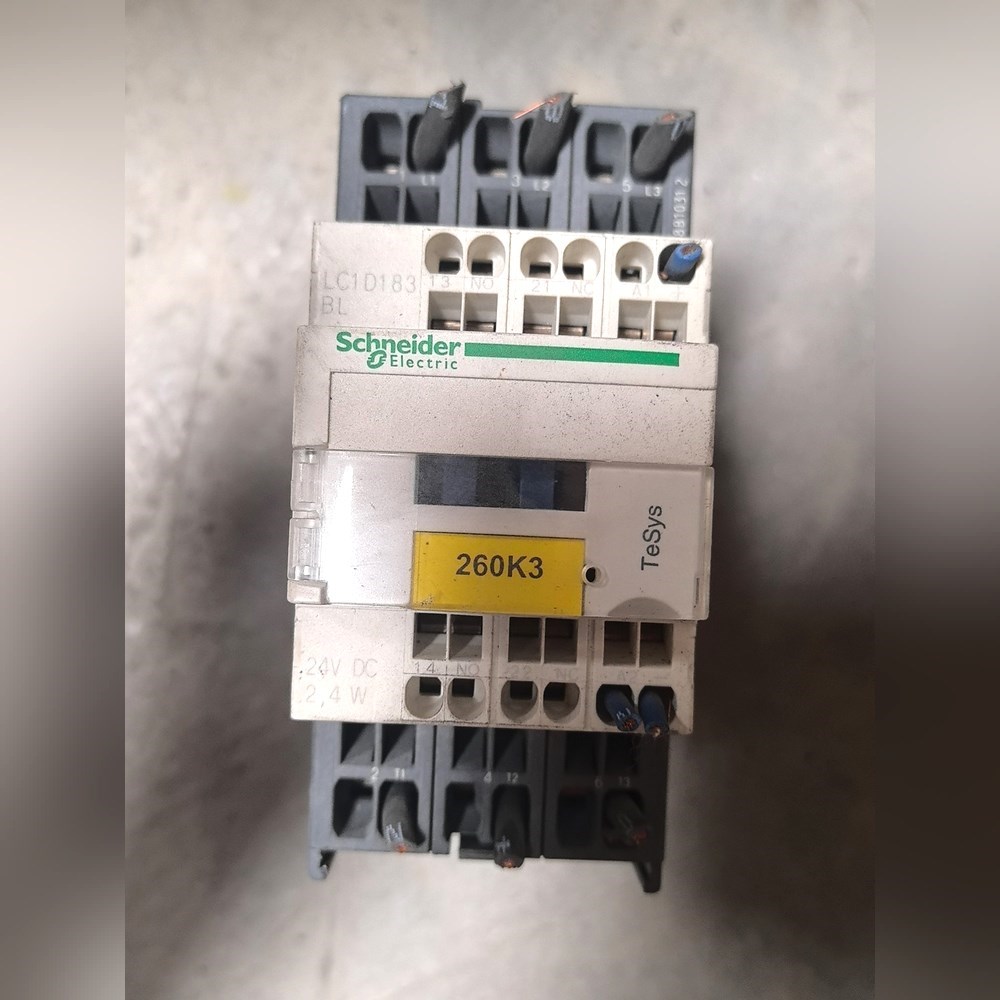 原装进口施耐德直流接触器LC1D183LC1D123 议价