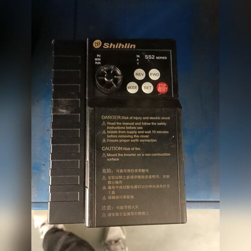 士林变频器SS2-043-2.2K正常成色漂亮功能 议价