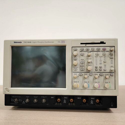 TEKTRONIX泰克TDS7404B 示波器长期现货供应租 议价