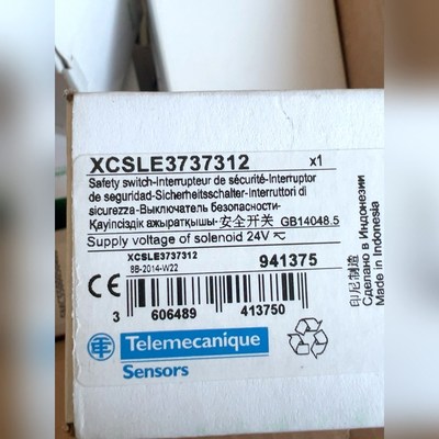 施耐德 XCSLE3737312 安全开关 需要的联系 议价