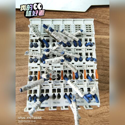 万可模块750-530现货 实物拍摄 成色漂亮数量不多有需要 议价
