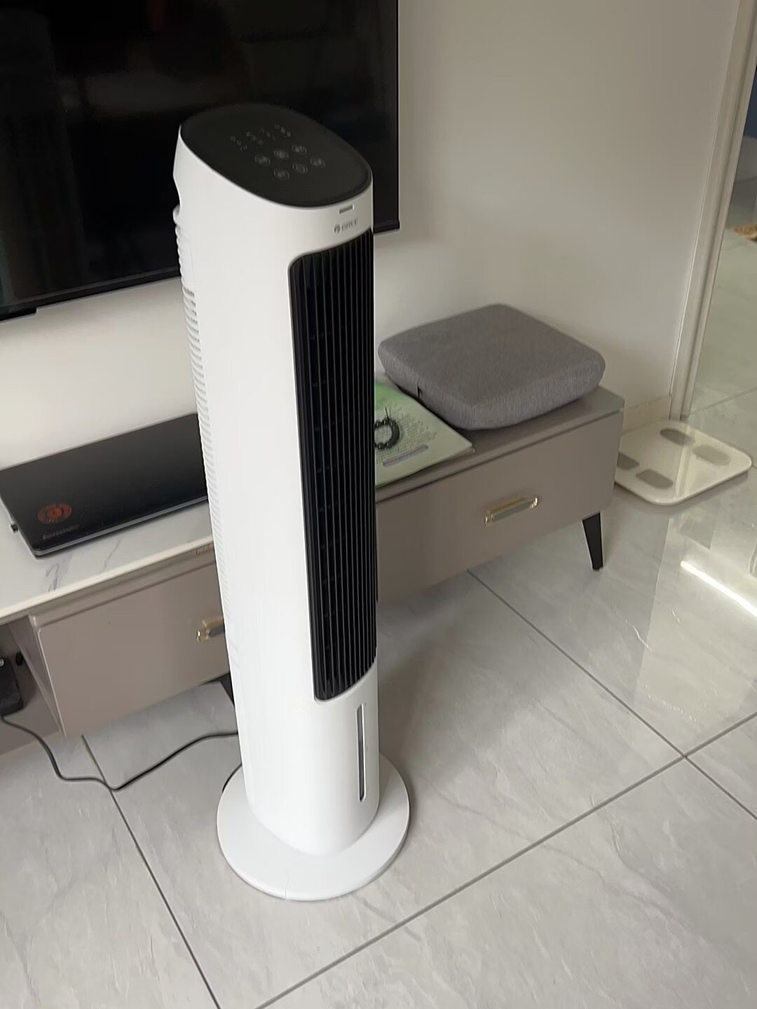 格力空调扇塔扇家用冷风机卧室大风量无叶塔式制冷气扇KS-04X61DG