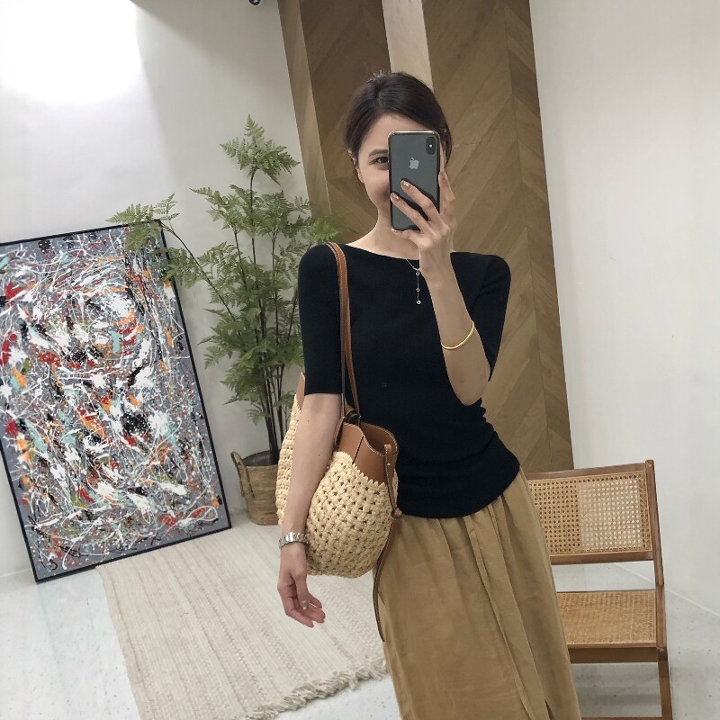 法式漏肩一字领天丝针织衫短袖女