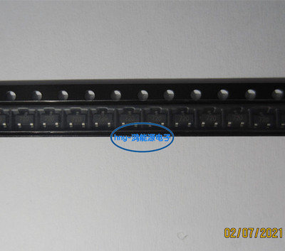 原装 | FMMT720TA SOT23-3 贴片丝印720 40V/1.5A PNP晶体管 芯片