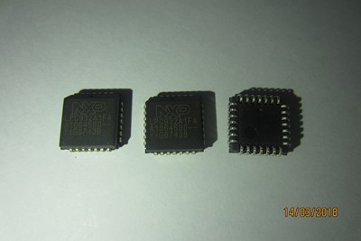 P89LPC932A1FA  PLCC28 SOT261-2原装进口实图现货