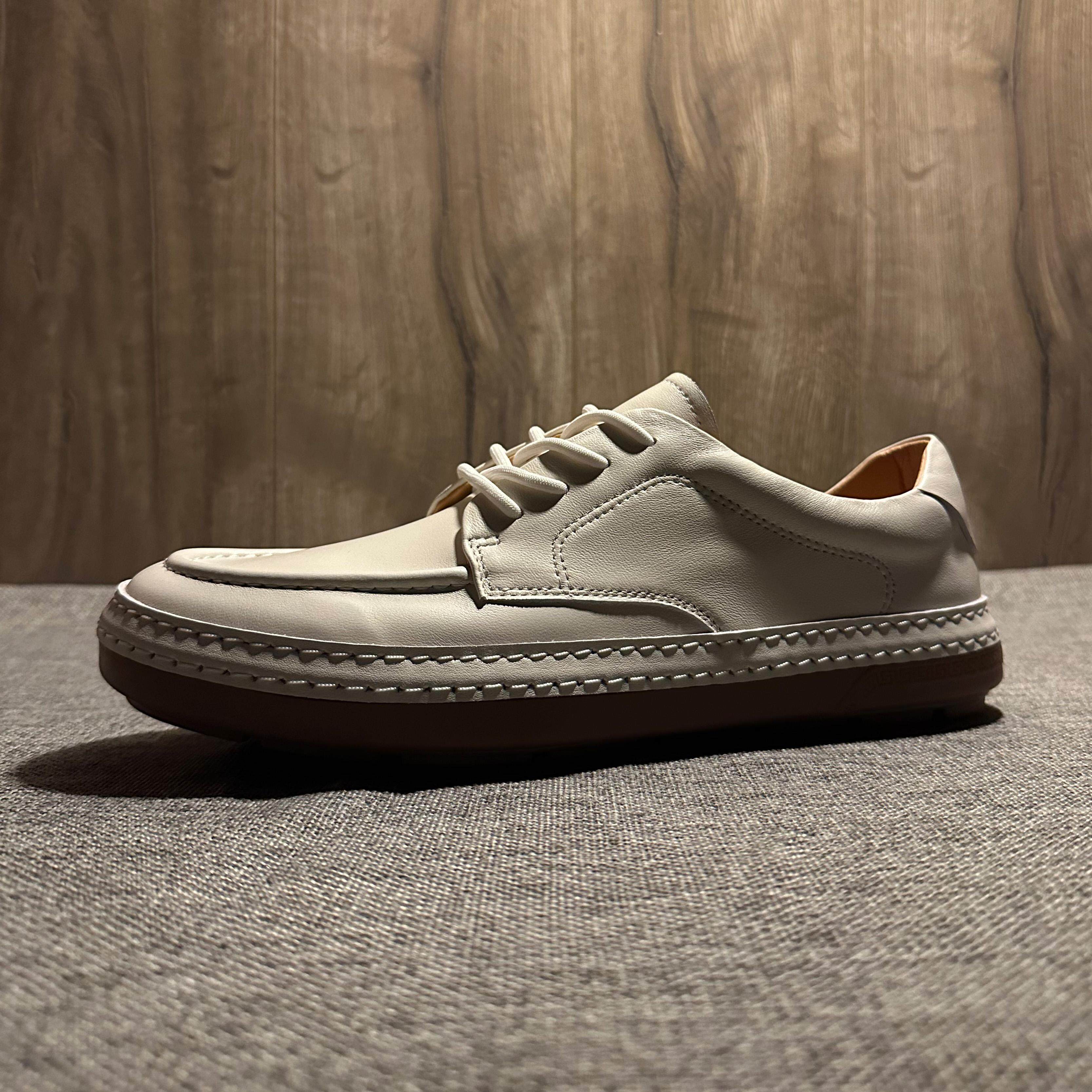 百搭轻便手工透气简约软面小白鞋