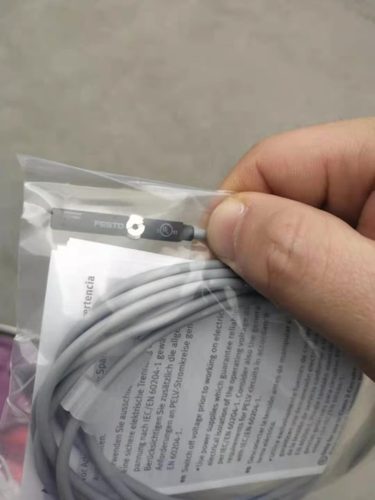 574338费斯托磁性开关感应器