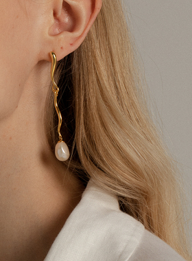 水滴珍珠耳环 UNFOLDS 气质耳饰女小众设计 63OAKAVE