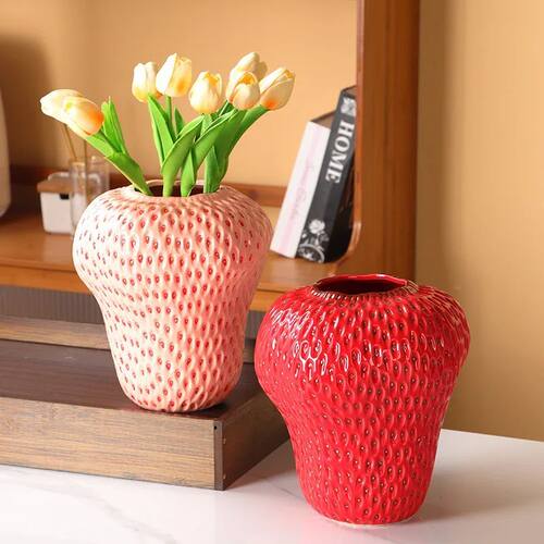 Cartoon Strawberry Vase Ceramic Vase Children's Room Artifac