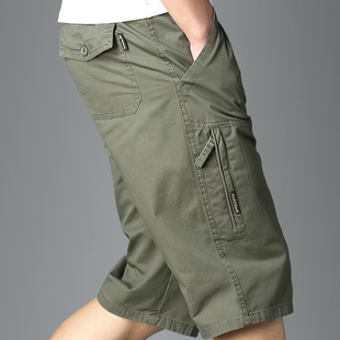 Shorts Elderly Over the And Men Three Middle knee aged