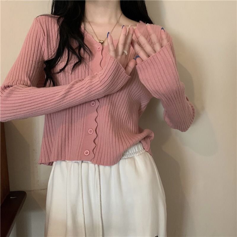 温柔风薄款V领长袖针织开