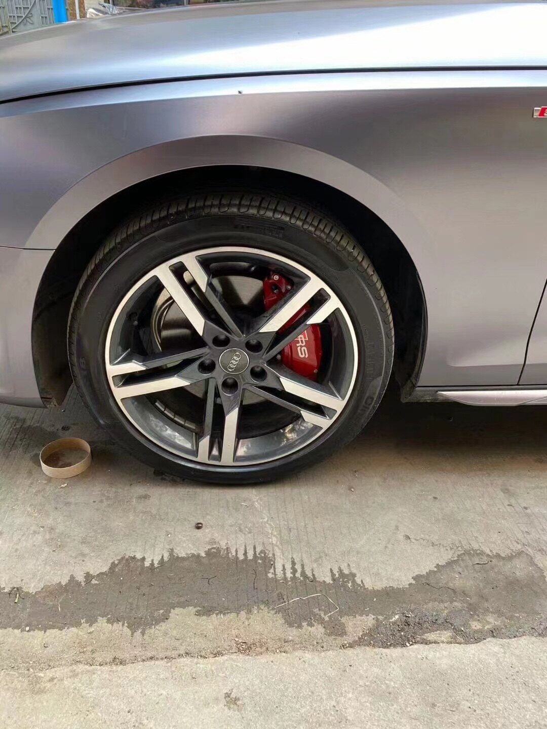 奥迪a4l卡钳罩a3/a5/a6l/a7/q2l/q3/q5l铝合金专用刹车改装件RS套图片