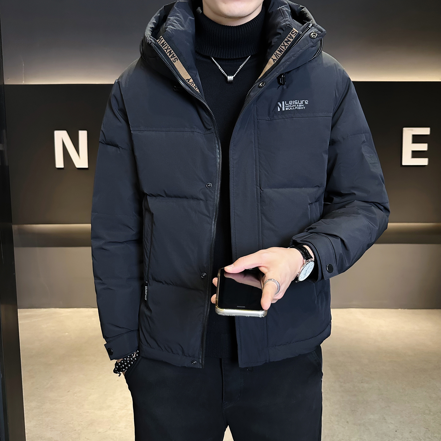 白鸭绒连帽羽绒服男士冬季加厚2025新款潮流高级感冬装保暖外套