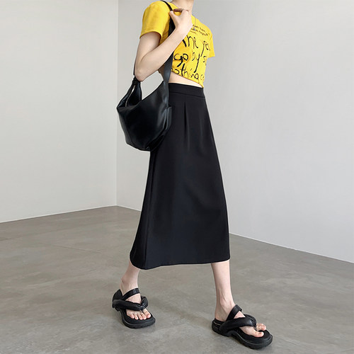藏肉遮胯显瘦，中长款西装半身裙