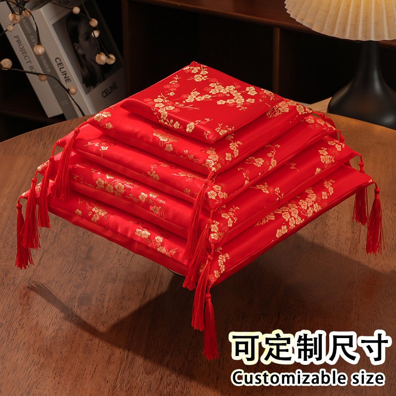 定制中式喜庆刺绣手工布垫招财猫摆件垫子聚宝盆底座加硬红布垫