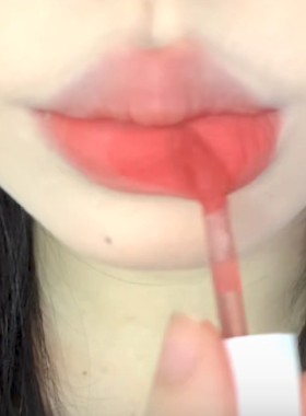 蜜门永存！自带韩系氛围~akf唇泥m21西柚蜜瓜色奶油甜橘色口红