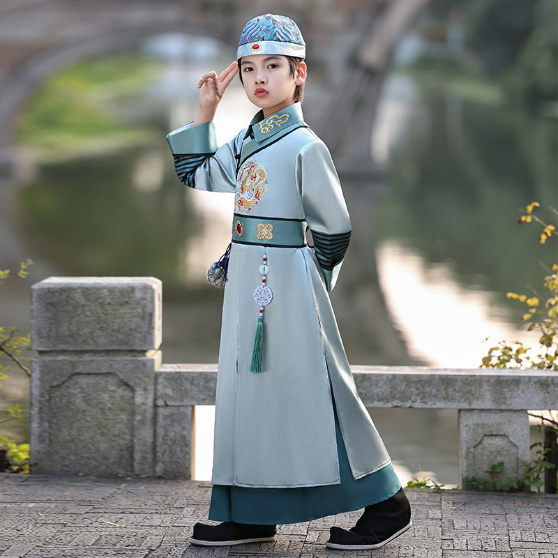 男童古装国潮汉服少爷满族摄影服
