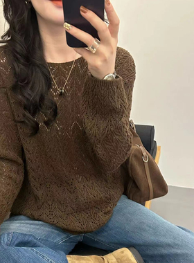 2025秋冬新款韩版宽松显瘦圆领镂空针织衫女百搭毛衣外套别致上衣