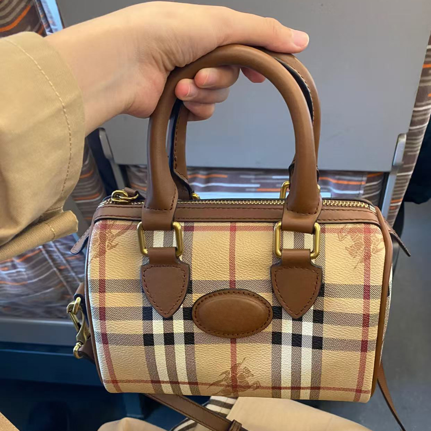 中古店枕头包原厂战马格纹女单肩