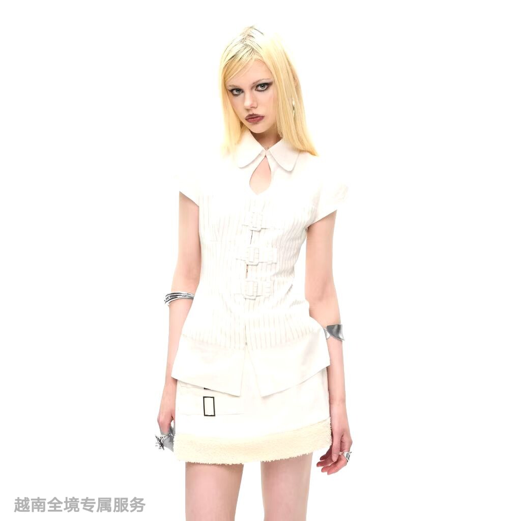 越在线越南小众into eight学院风修身短袖上衣衬衫包臀短裙套装